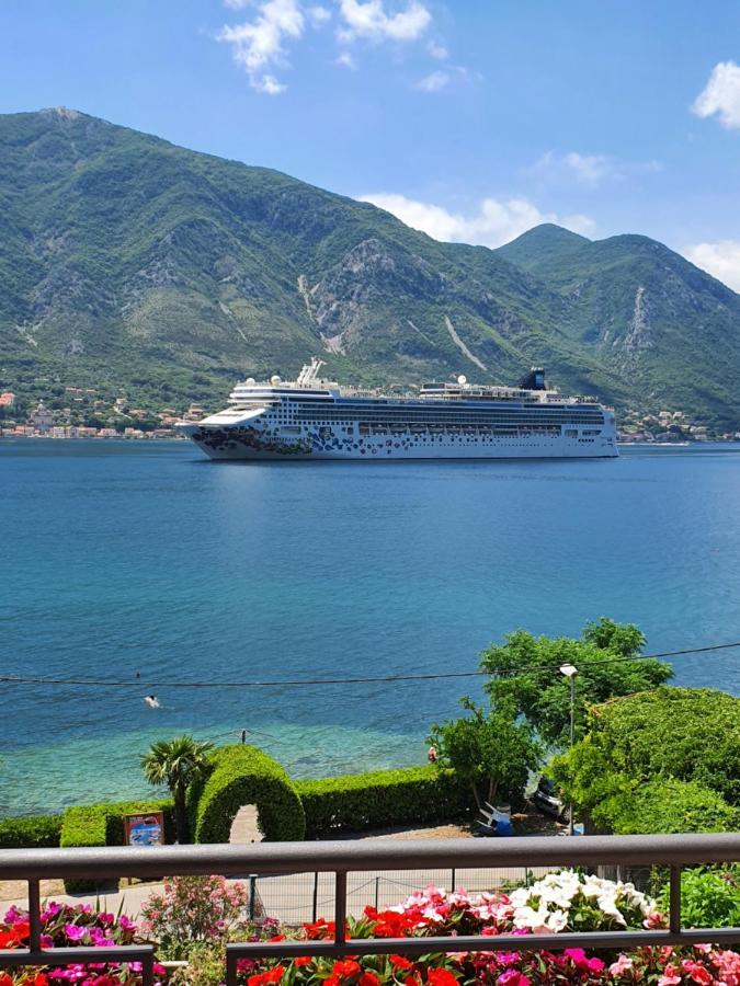 La Grande Apartments Kotor Exterior foto